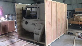 Tadano Front Below Cabin
